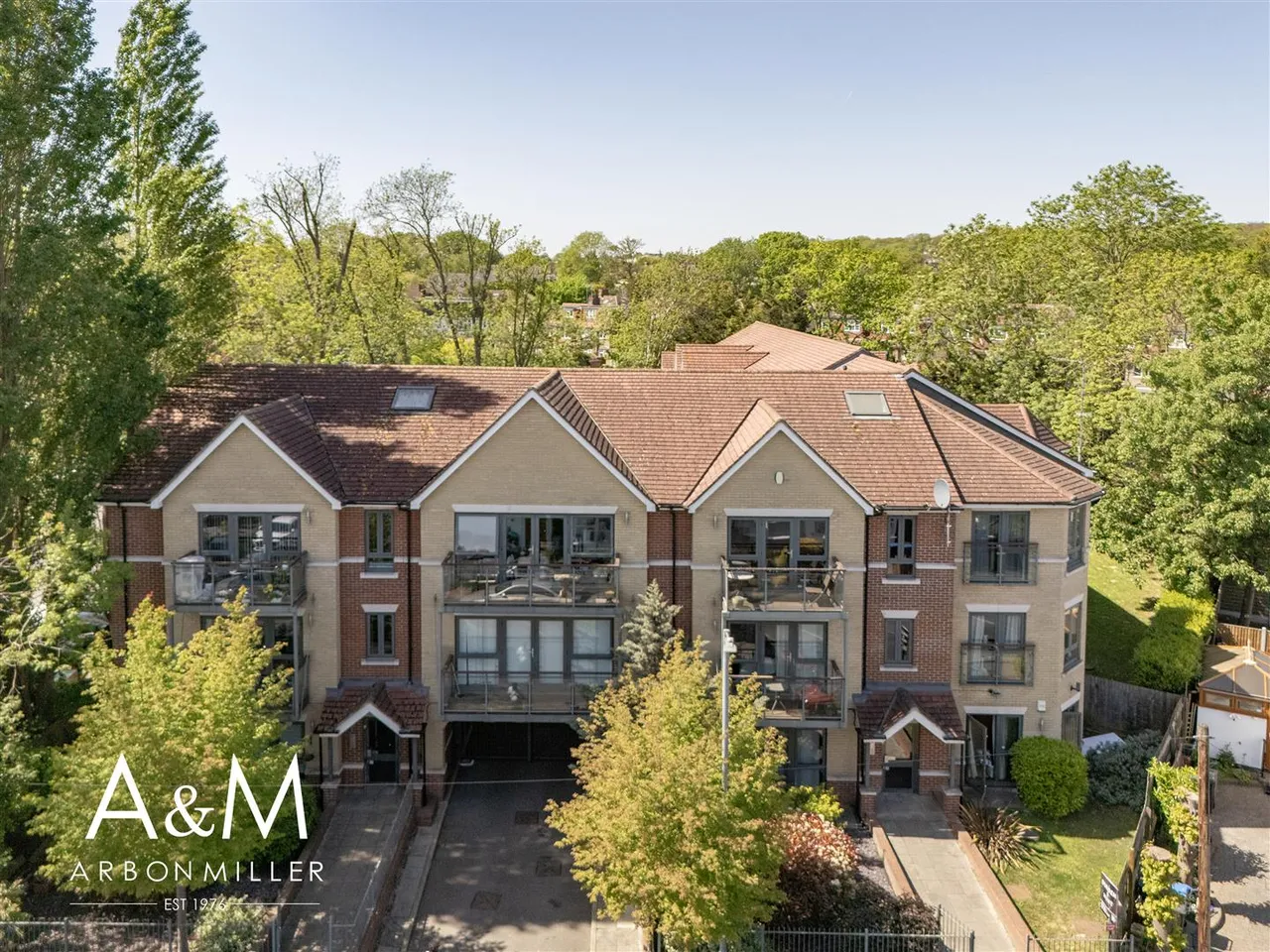 Buckhurst Way, Buckhurst Hill, Essex, IG96HD, photo 17