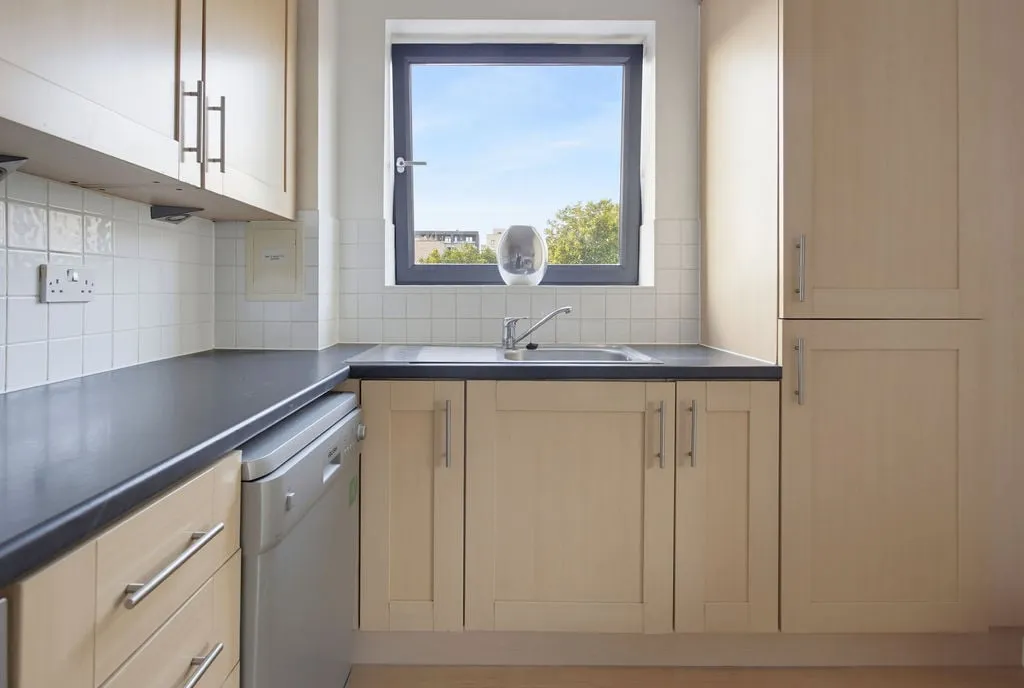 Palmerston Road, London, W3, photo 10