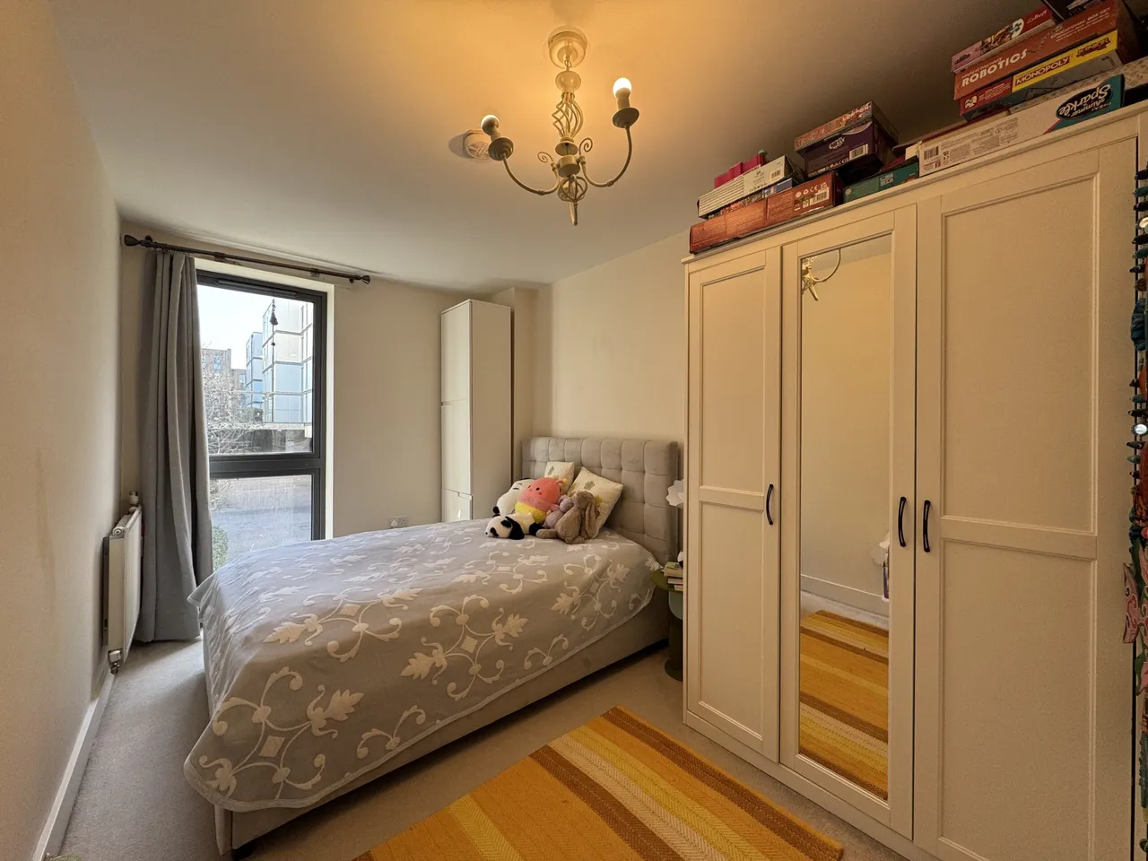 Nobel Close, Theodor Court, NW9, photo 9