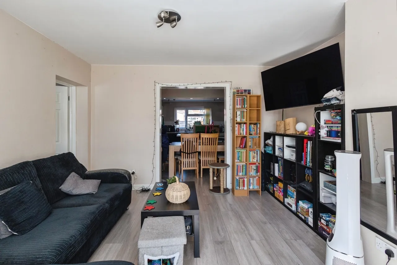 Langfield Crescent, Droylsden, Manchester, Greater Manchester, M43, photo 3