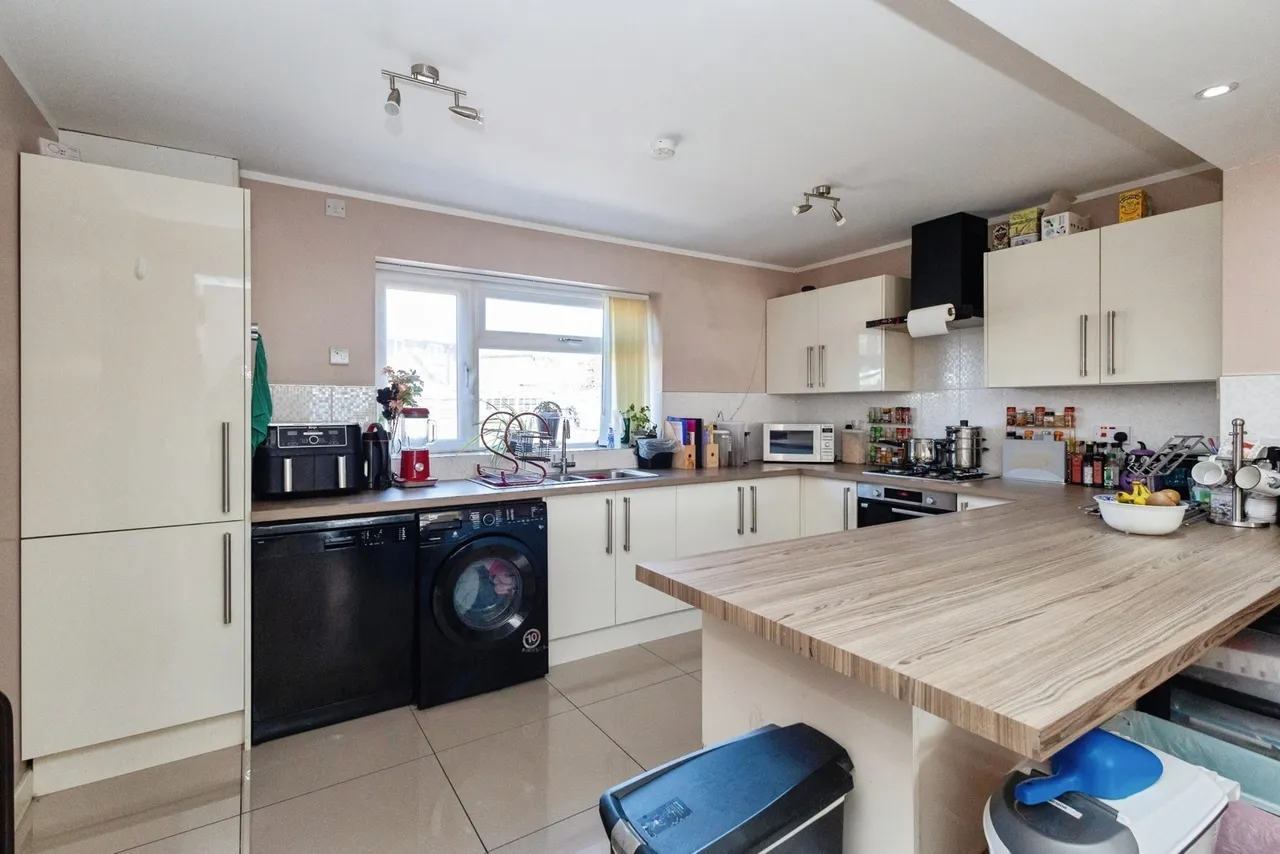 Langfield Crescent, Droylsden, Manchester, Greater Manchester, M43, photo 8