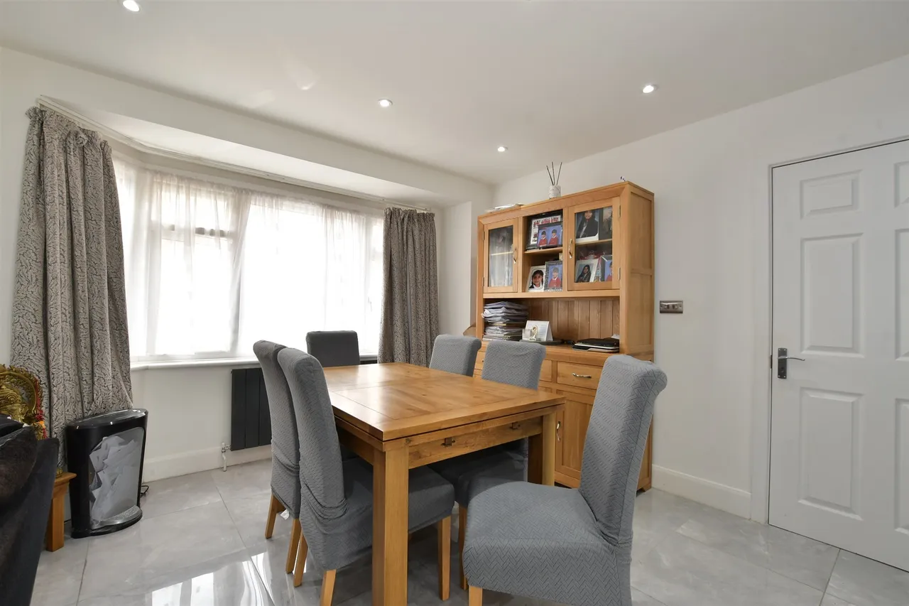 Chadwell Avenue, Romford, RM6, photo 6