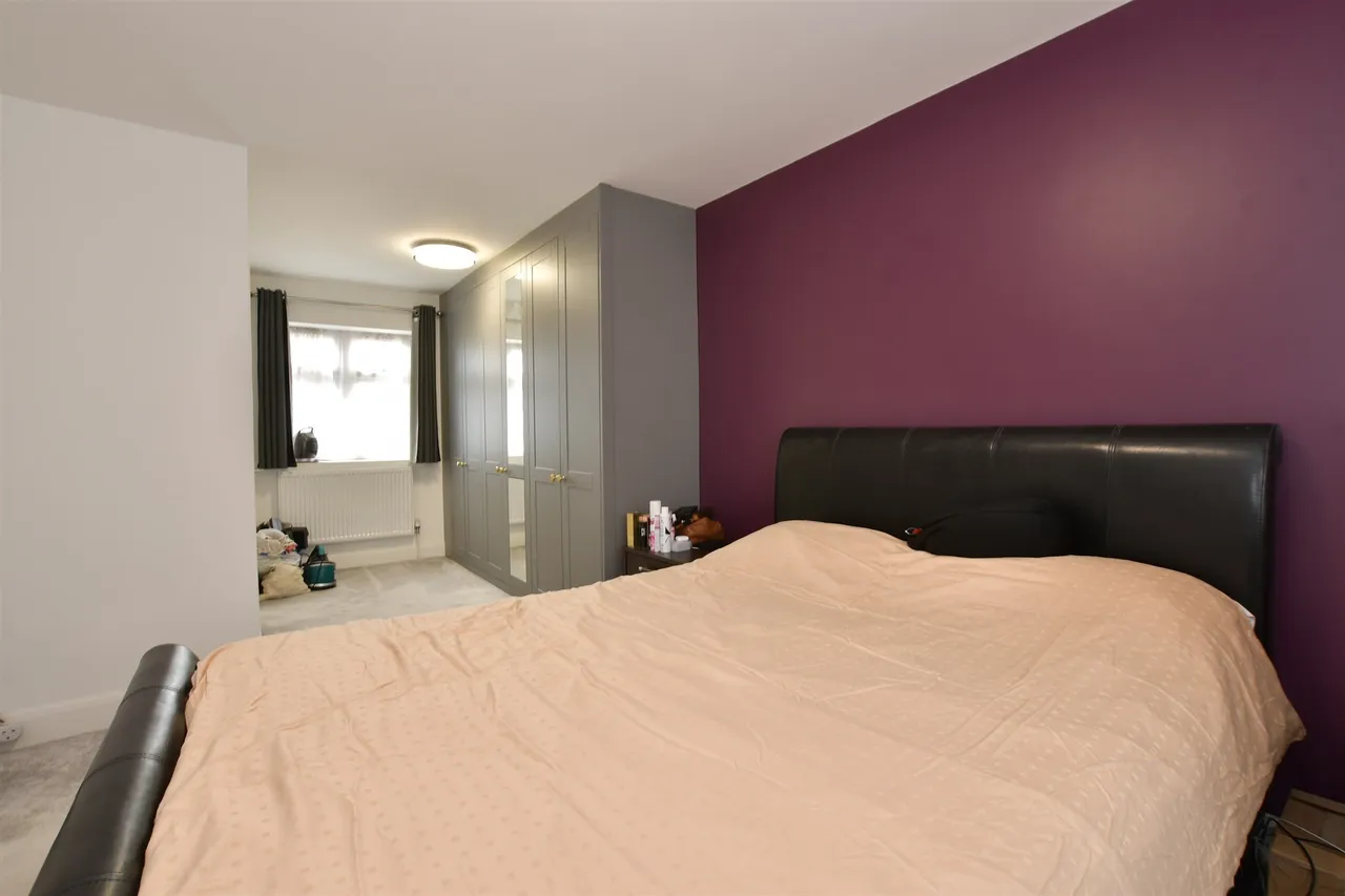 Chadwell Avenue, Romford, RM6, photo 11