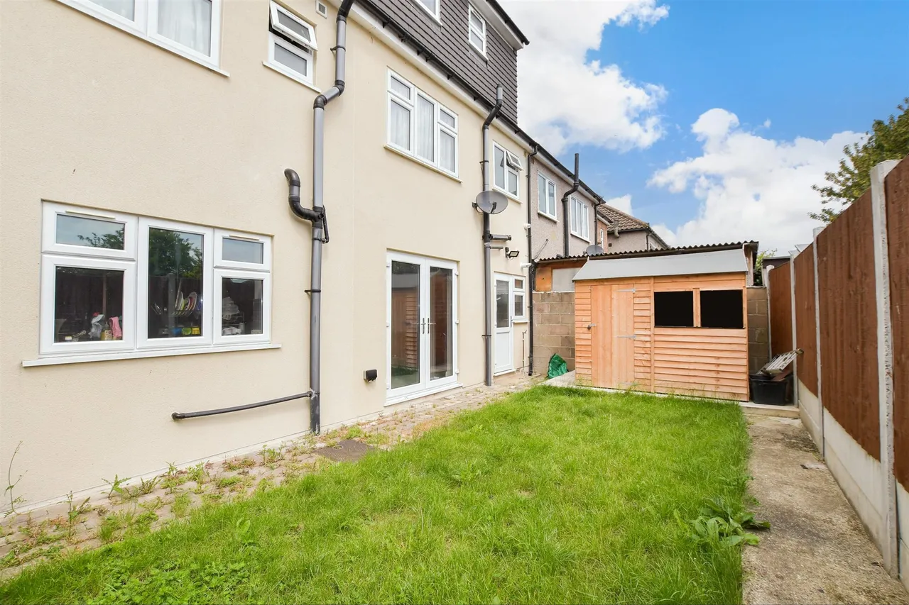 Chadwell Avenue, Romford, RM6, photo 8