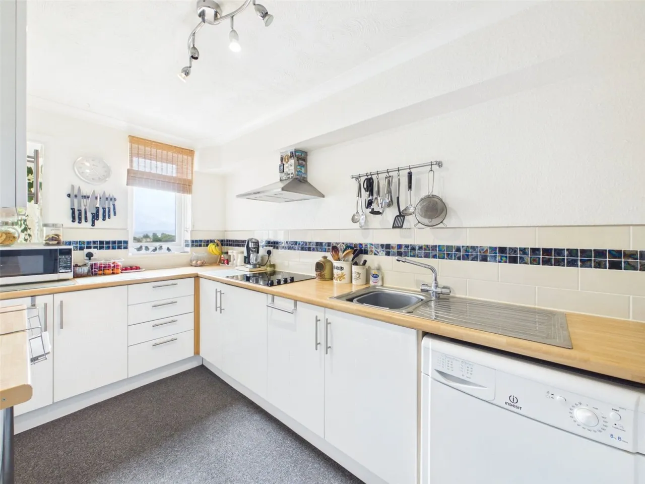 Beach Road, Weston-super-Mare, BS23, photo 9