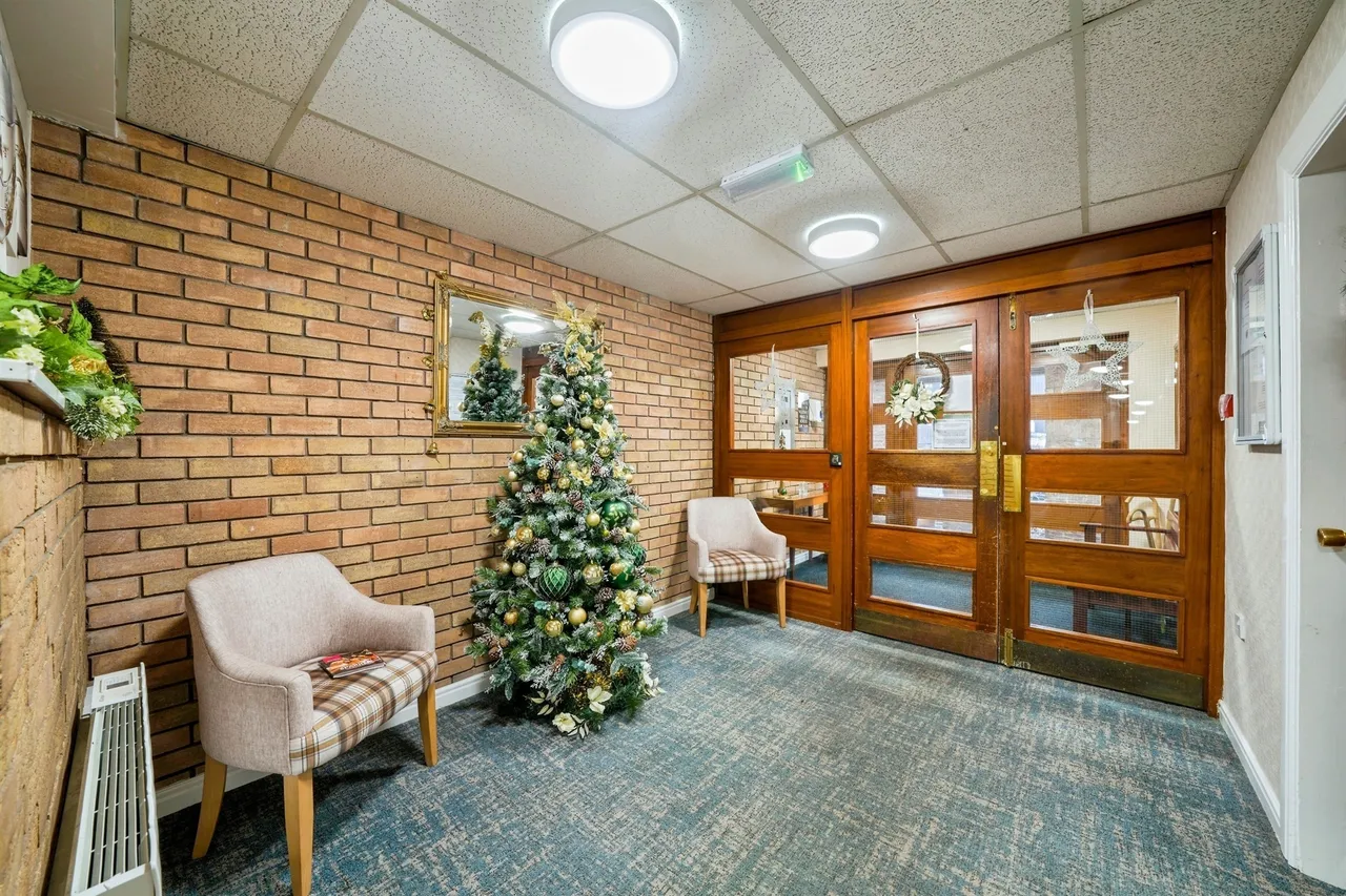 Redcroft, Wirral, CH49, photo 5