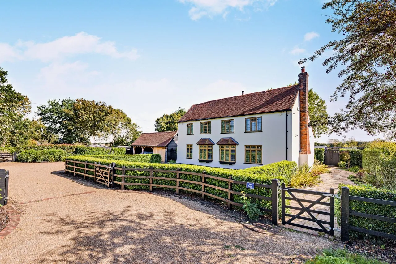 4 bed house for sale, Chignal Smealey, Chelmsford, CM1