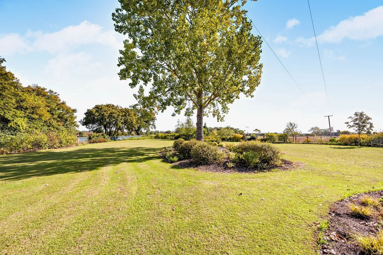Chignal Smealey, Chelmsford, CM1, photo 14