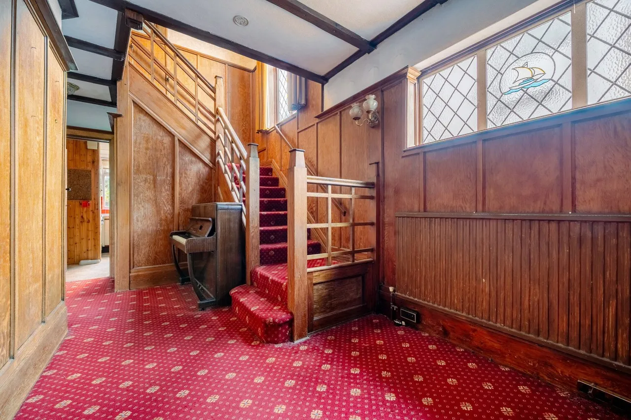 Cedarhurst Drive, SE9, photo 2