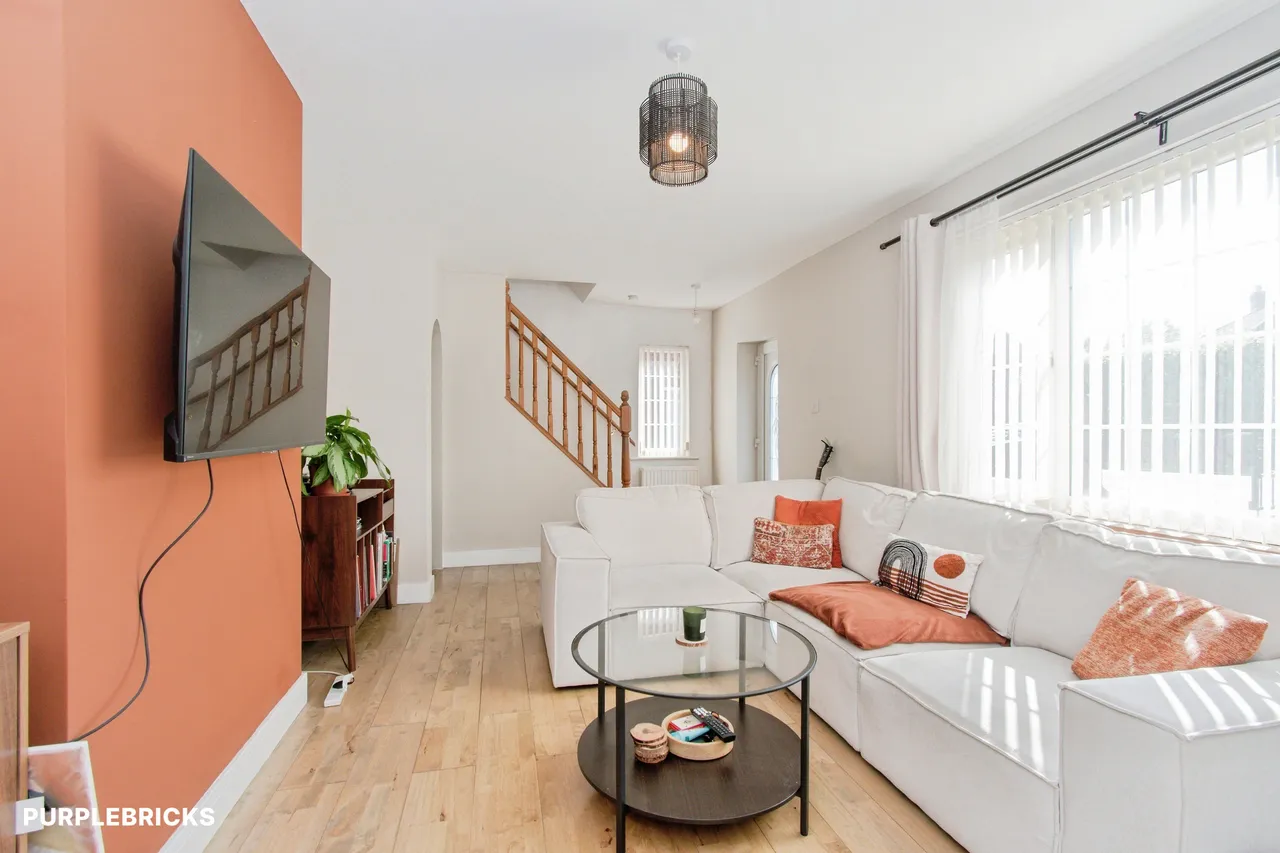 Long Crest, Pontefract, WF8, photo 14