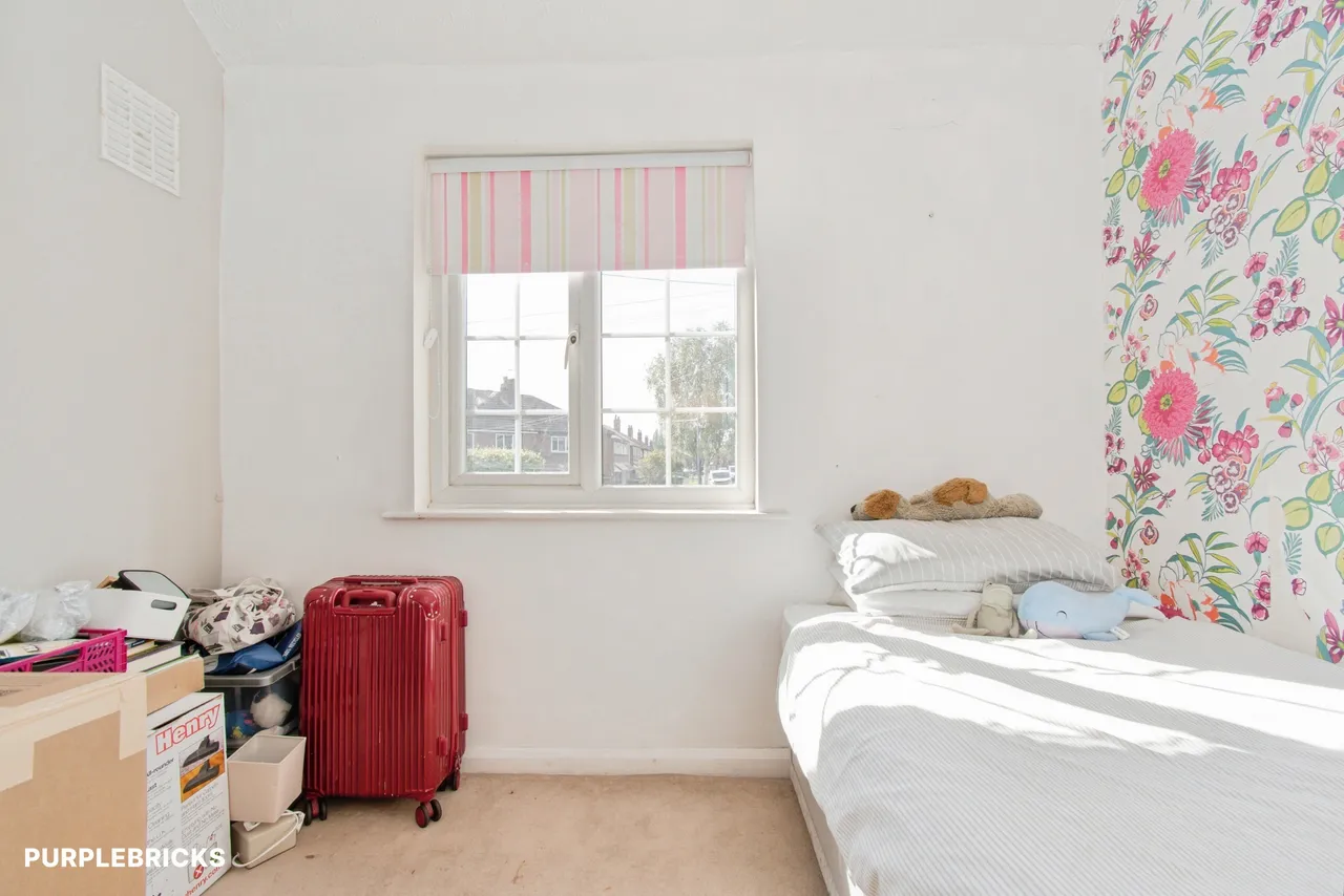 Long Crest, Pontefract, WF8, photo 17