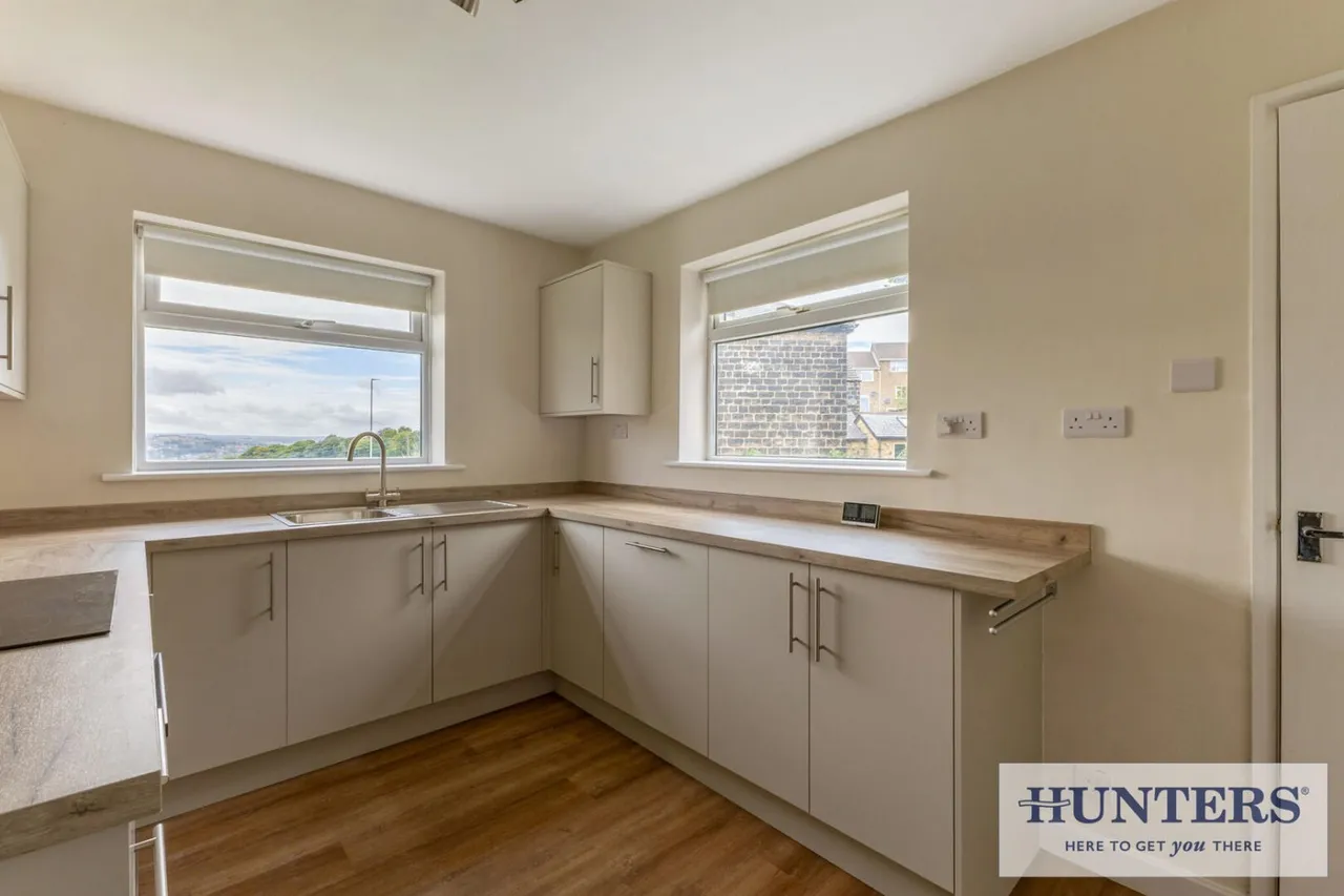 Greenhills, Rawdon, Leeds, photo 12