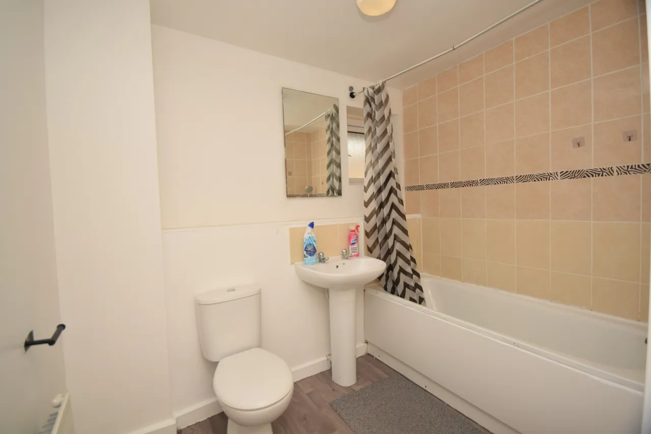 Spectre Court, Hatfield, AL10, photo 9