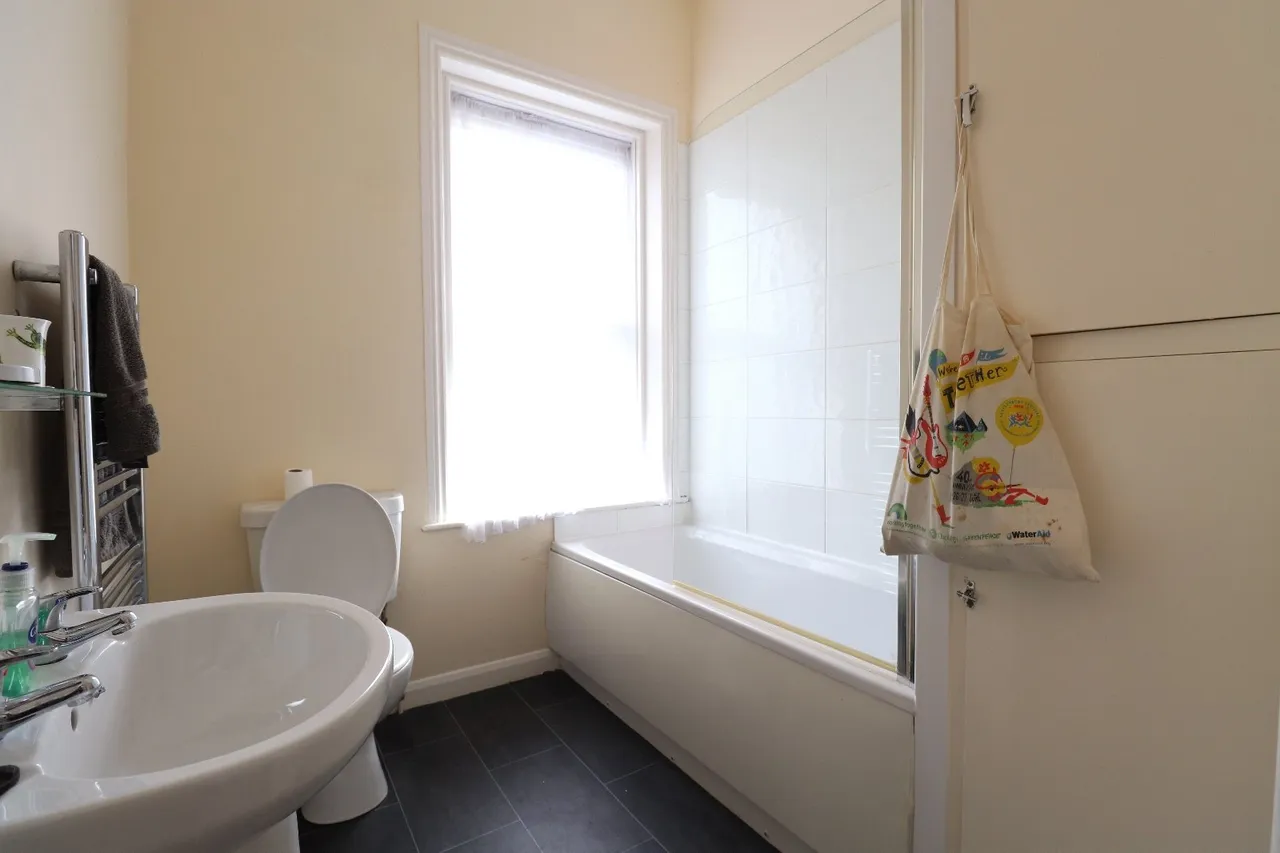 Great Northern Street, Morley, LS27, photo 4