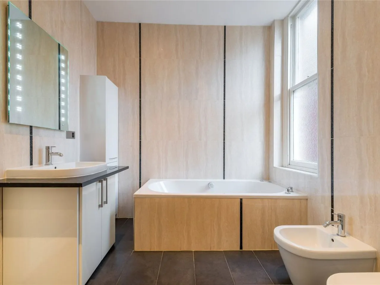 6b Langland Mansions, 228 Finchley Road, London, photo 8