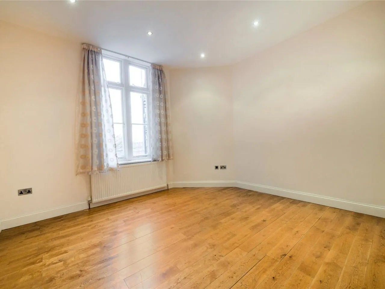6b Langland Mansions, 228 Finchley Road, London, photo 10