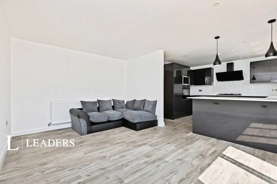 Swanbourne Road, Wick, BN17, photo 3