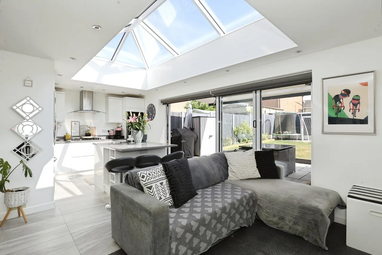 Borrowdale Close, Wistaston, Crewe, Cheshire, CW2, photo 3