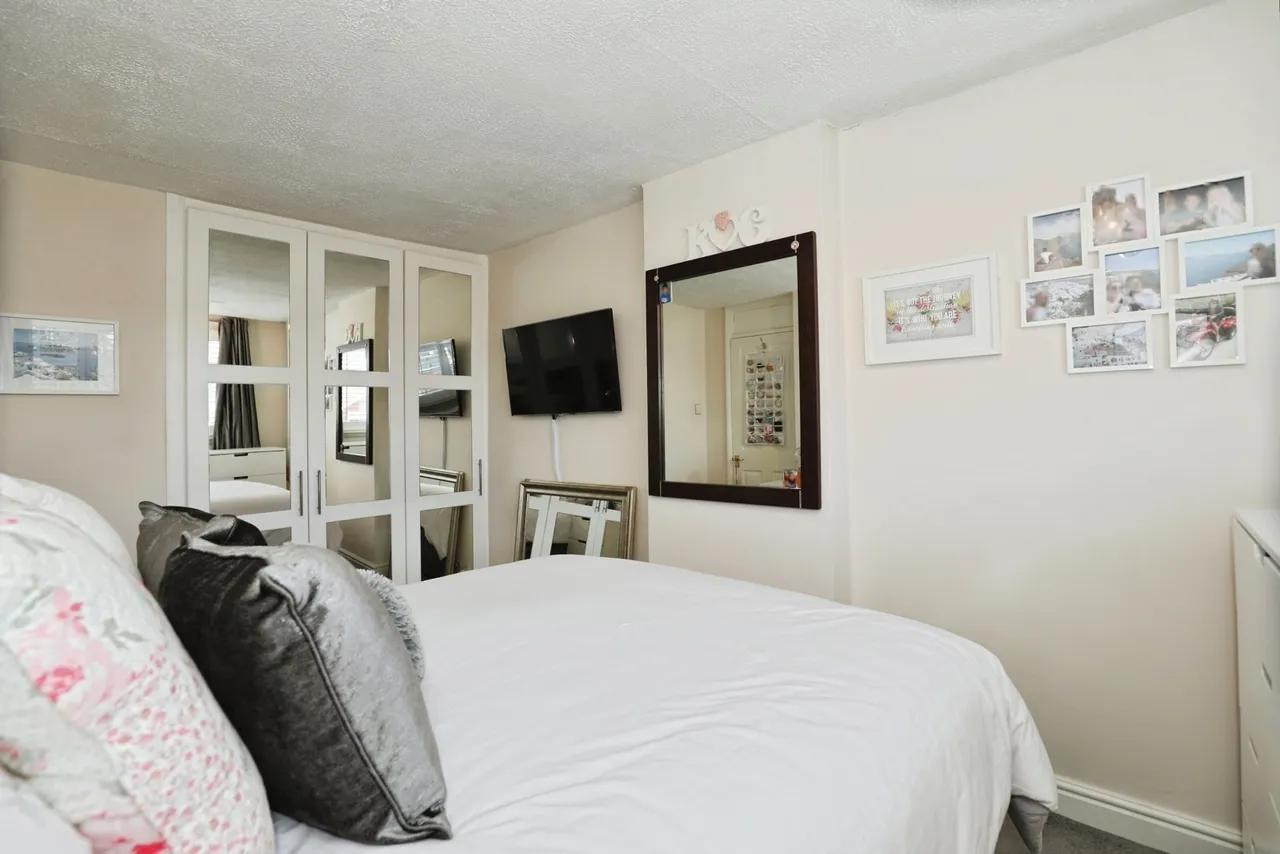 Borrowdale Close, Wistaston, Crewe, Cheshire, CW2, photo 19