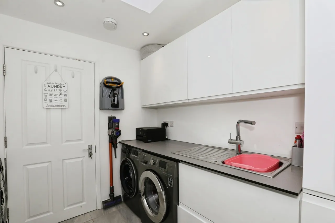 Borrowdale Close, Wistaston, Crewe, Cheshire, CW2, photo 14