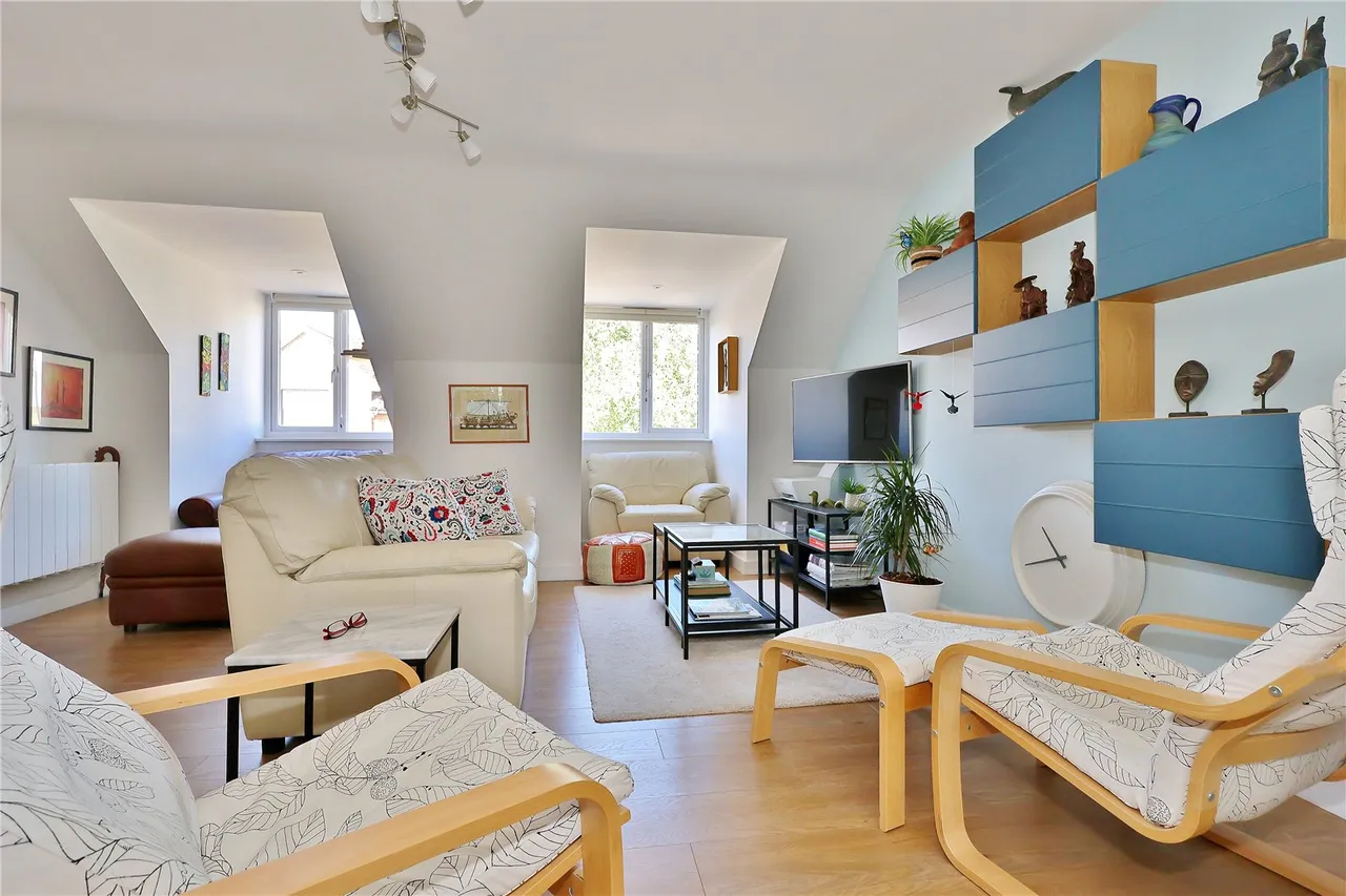 Alexandra Gardens, Knaphill, GU21, photo 13