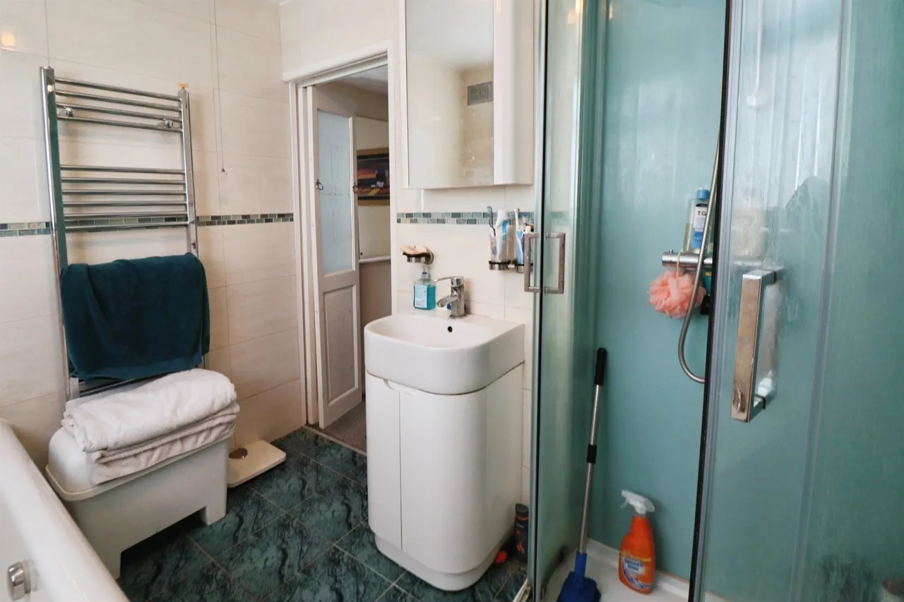 Lavernock Road, Penarth, CF64, photo 11