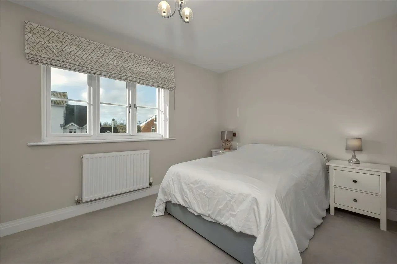 Old Halliford Place, Shepperton, TW17, photo 7