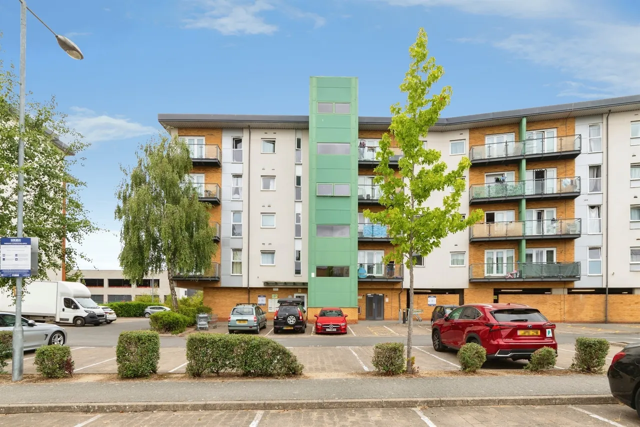 Parkhouse Court, Hatfield, AL10, photo 11