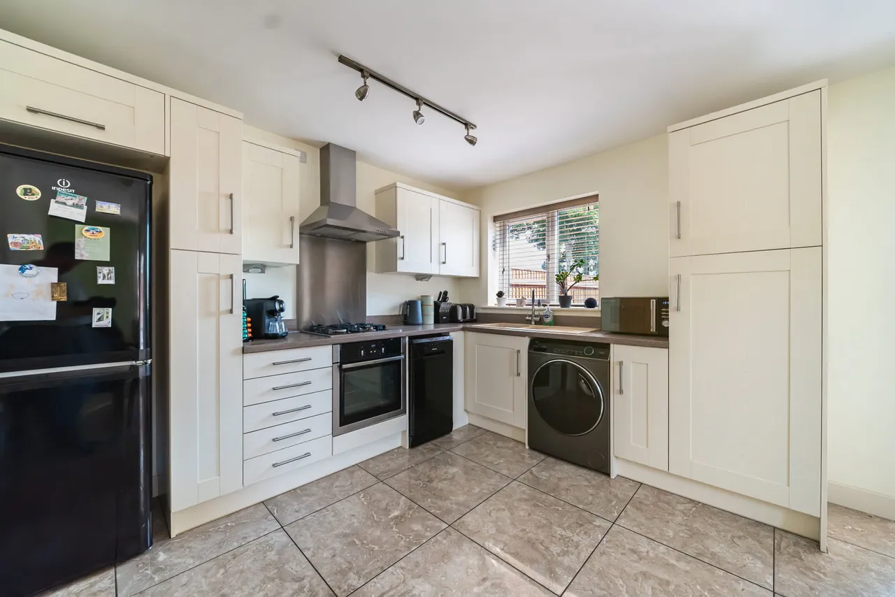 Gervase Holles Way, Grimsby, DN33, photo 7