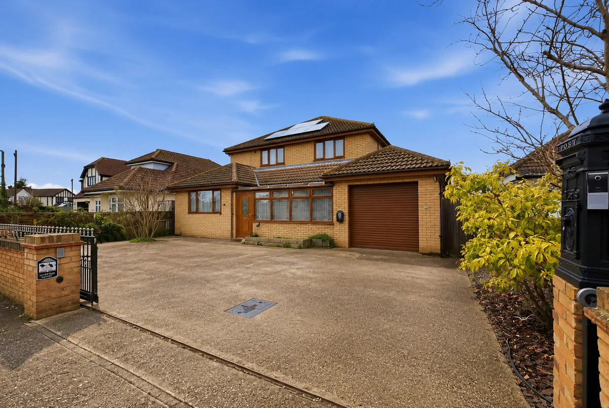 Coker Road, Canvey Island, SS8, photo 2