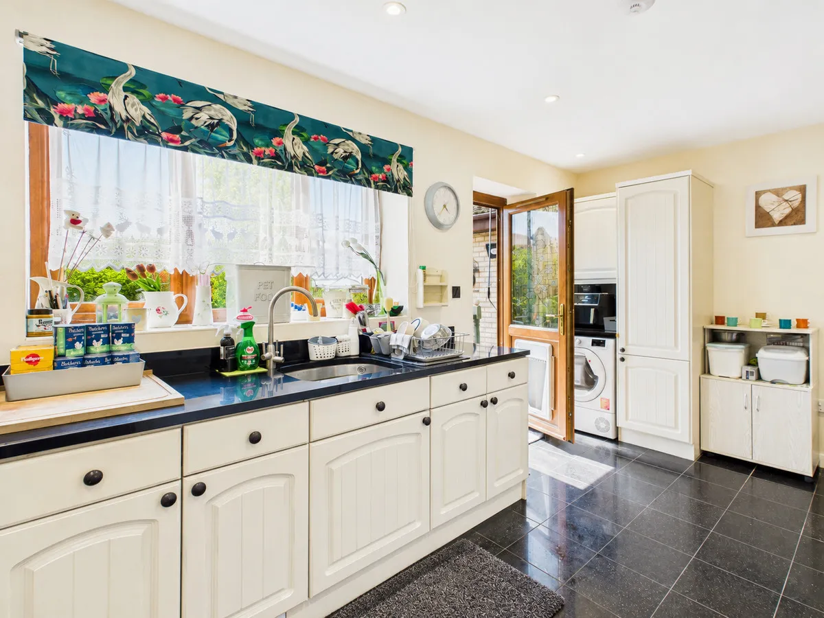 Coker Road, Canvey Island, SS8, photo 5