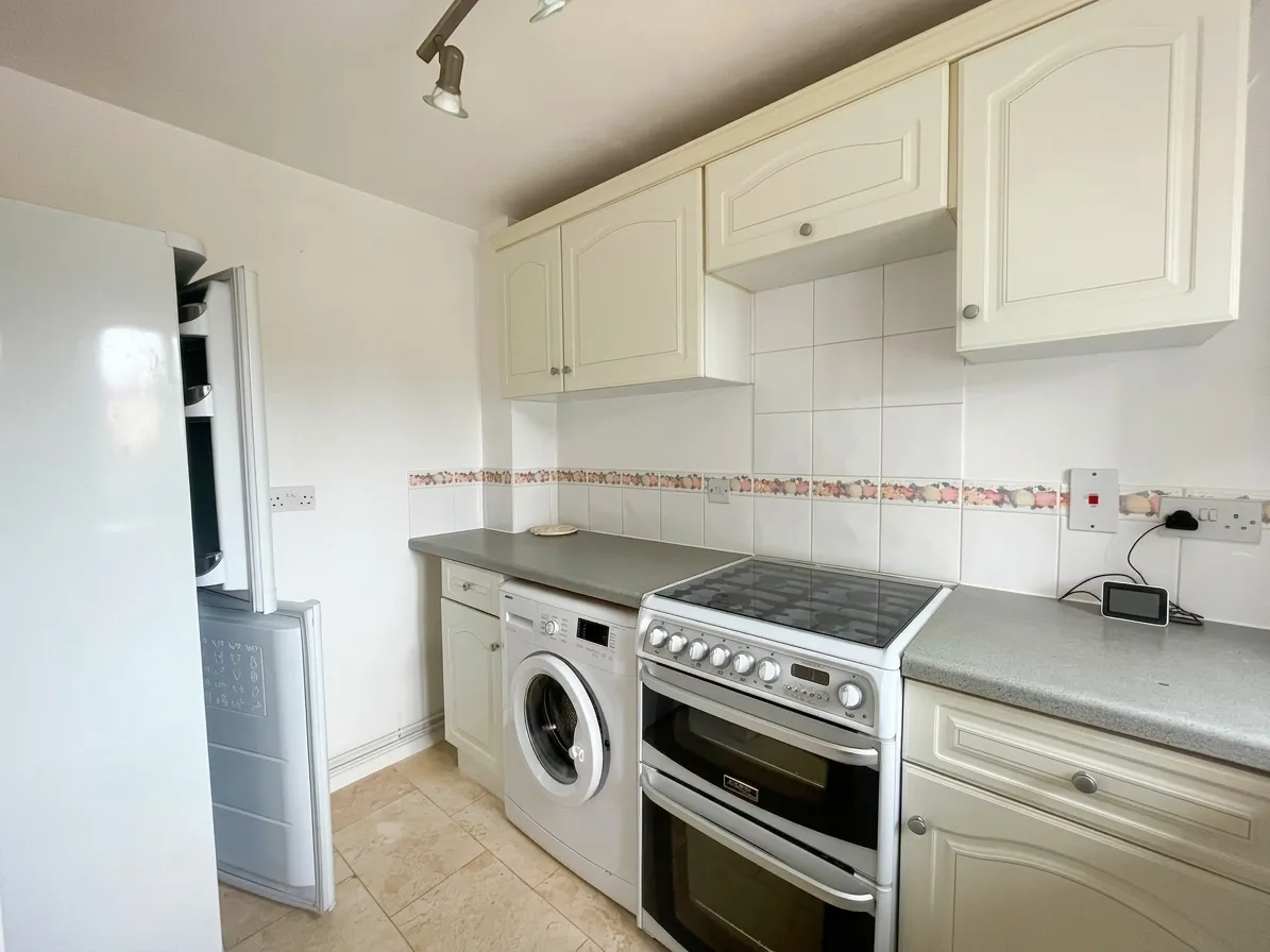 London Row, Arlesey, SG15, photo 3