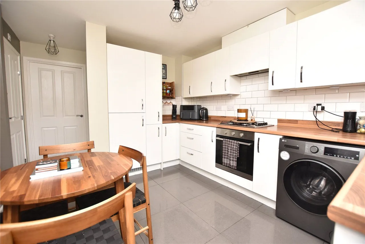 Dragon Close, Killingbeck, LS14, photo 8