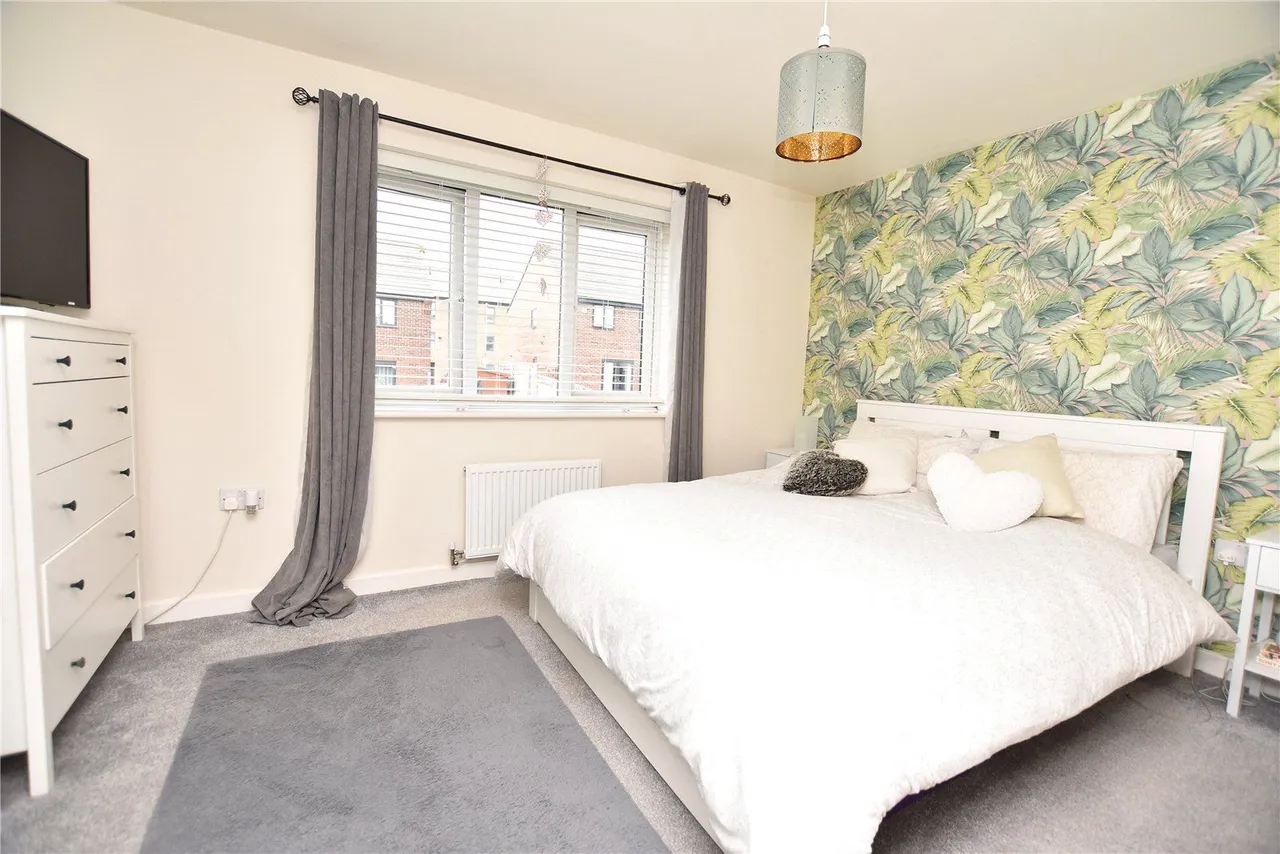Dragon Close, Killingbeck, LS14, photo 6