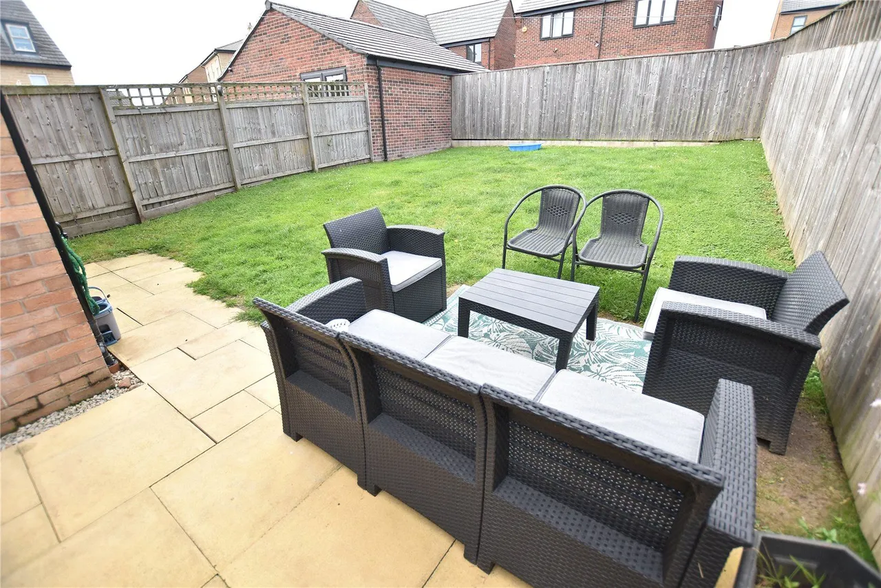 Dragon Close, Killingbeck, LS14, photo 5