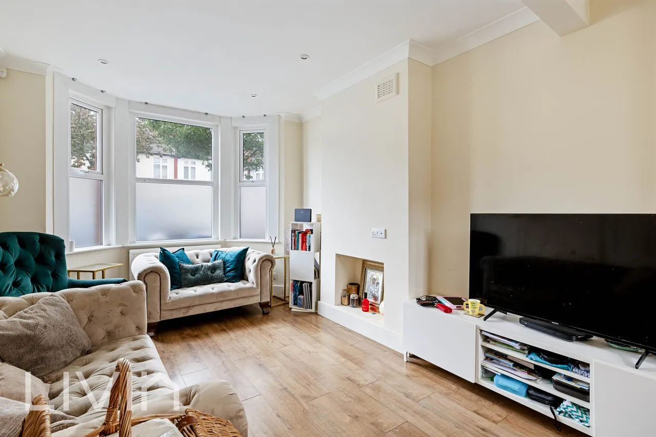 Winterbourne Road, Thornton Heath, CR7, photo 2