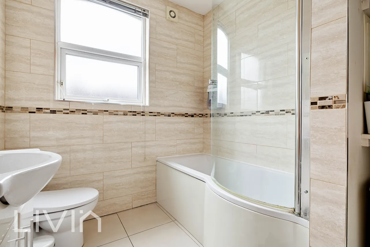 Winterbourne Road, Thornton Heath, CR7, photo 8