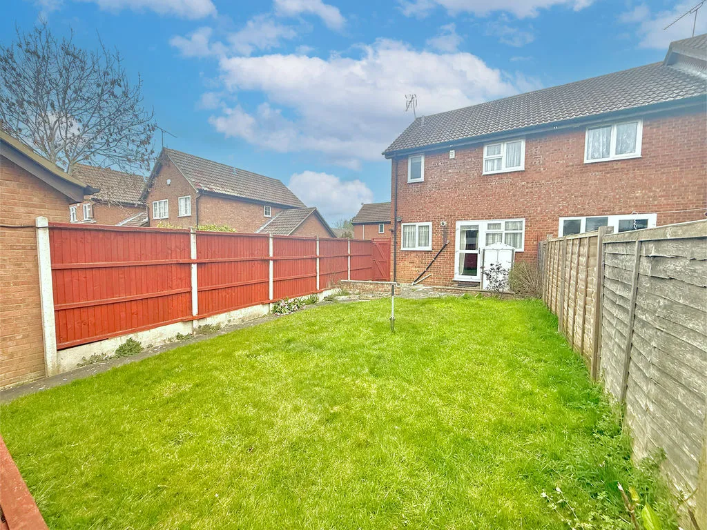 Goldcrest Close, Luton LU4 0XX, photo 11