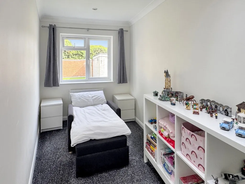 Lower Higham Road, Gravesend, DA12, photo 20