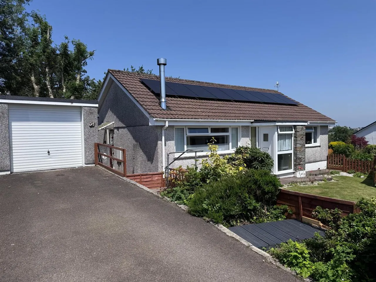 3 bed house for sale, Edgcumbe Green, St. Austell