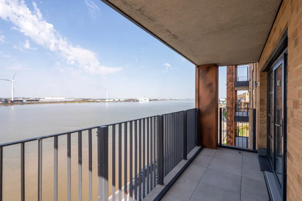 Henley Approach, Northfleet, DA11, photo 11