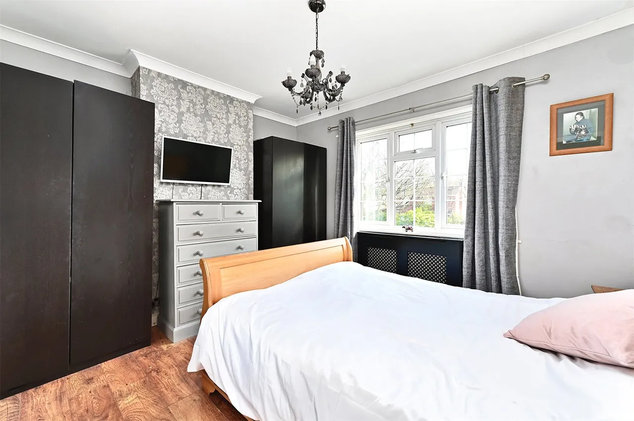 Mytchett Road, Mytchett, Camberley, Surrey, GU16 6AH, photo 10