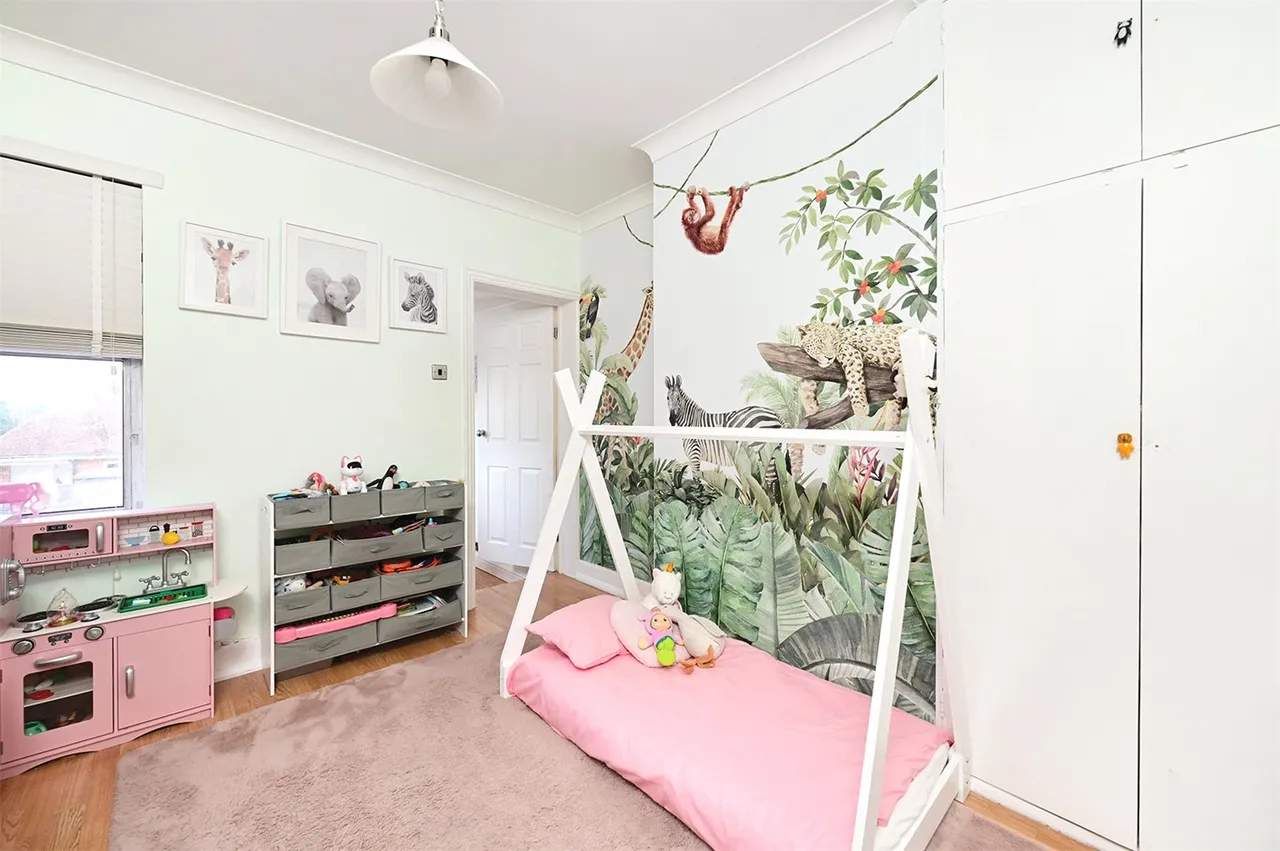 Mytchett Road, Mytchett, Camberley, Surrey, GU16 6AH, photo 11