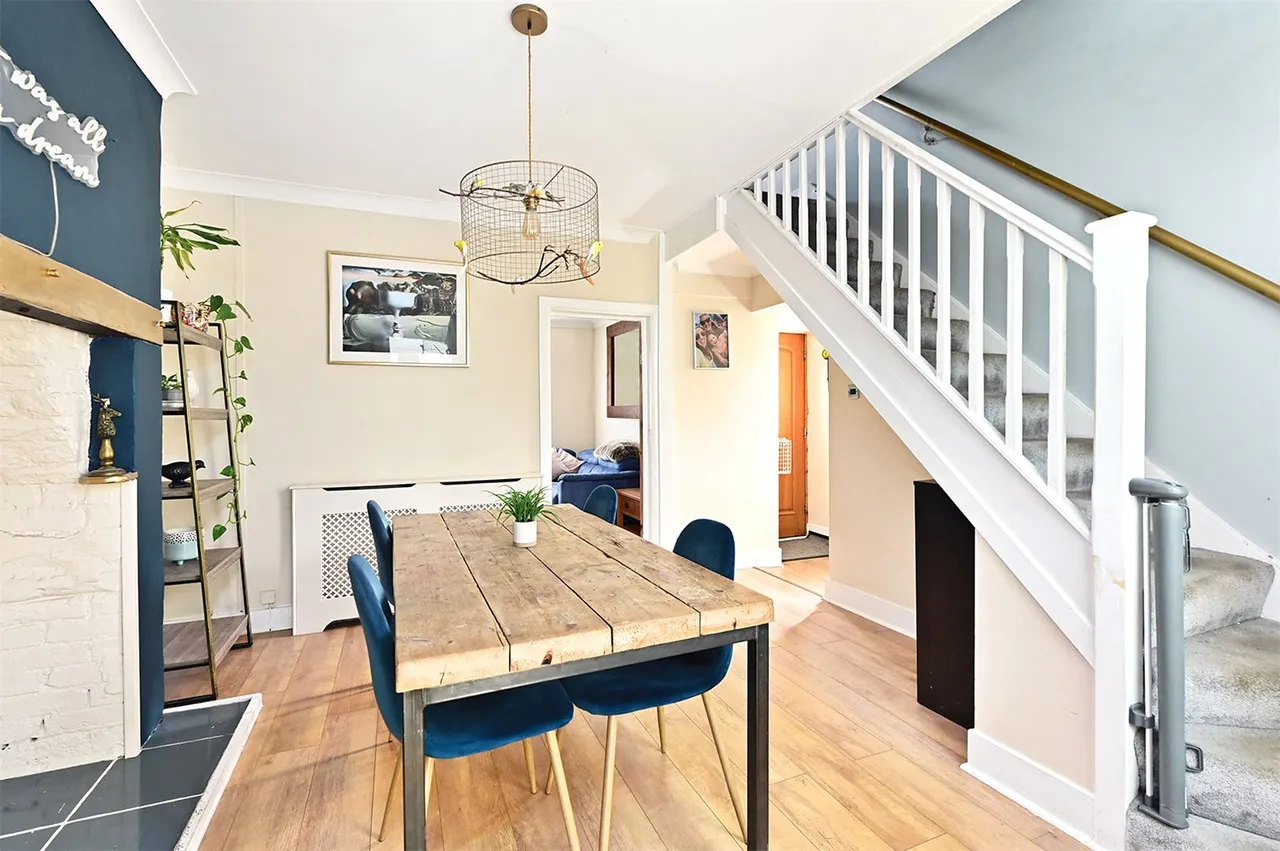 Mytchett Road, Mytchett, Camberley, Surrey, GU16 6AH, photo 3