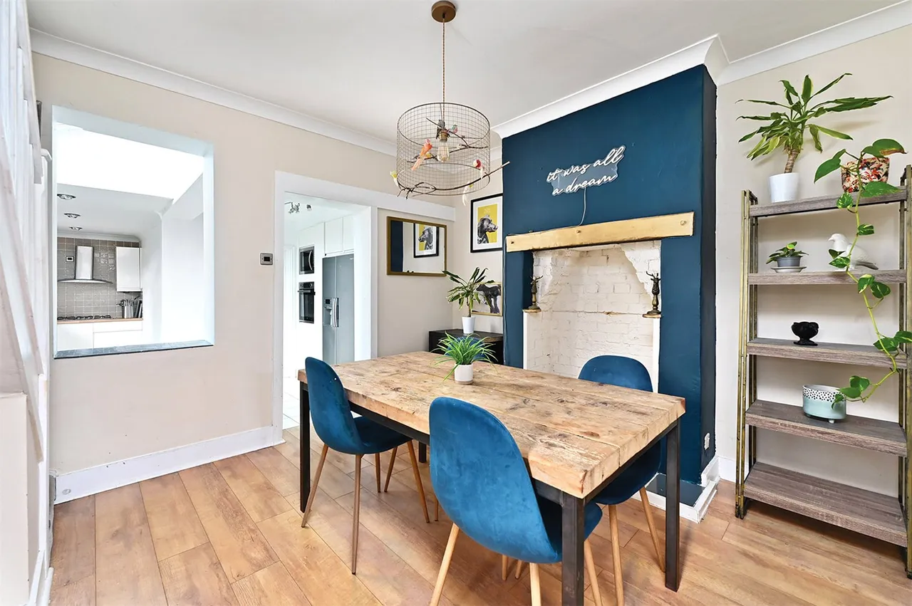 Mytchett Road, Mytchett, Camberley, Surrey, GU16 6AH, photo 6