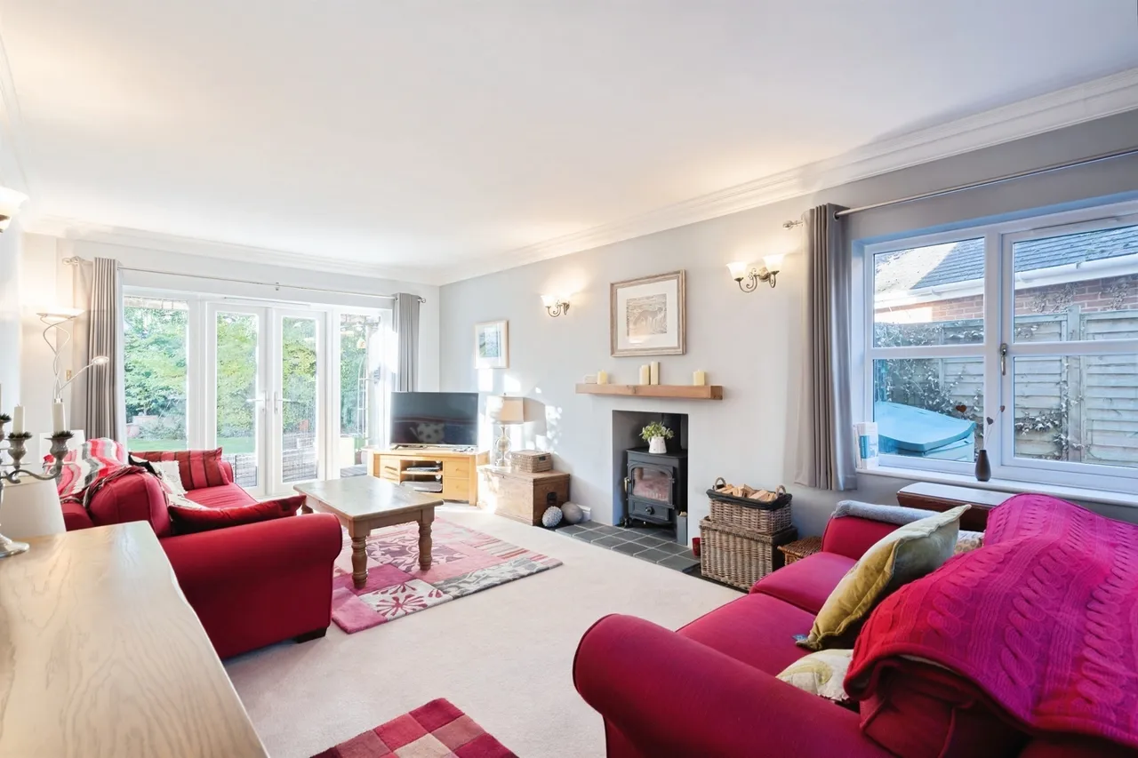 Riverside Green, Kings Somborne, SO20, photo 2