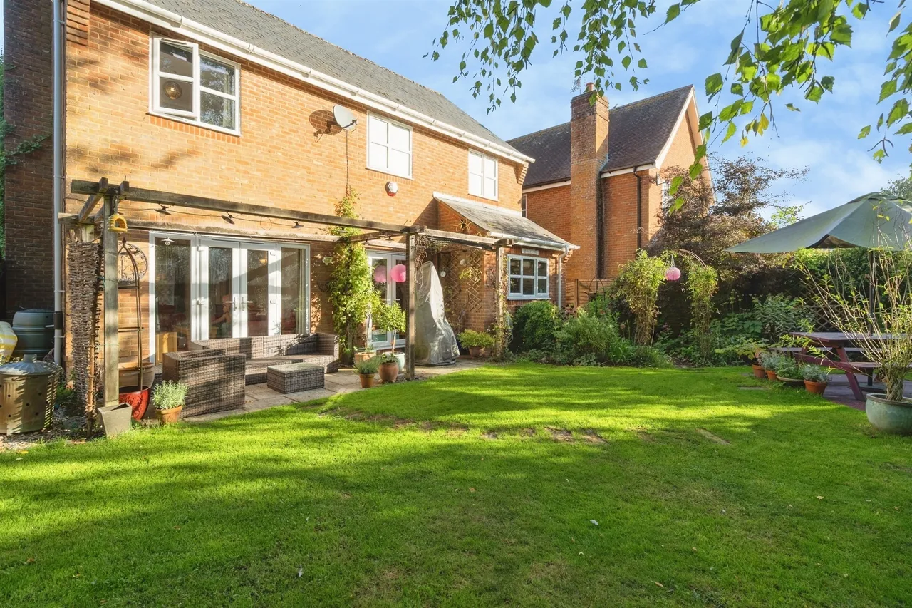 Riverside Green, Kings Somborne, SO20, photo 27