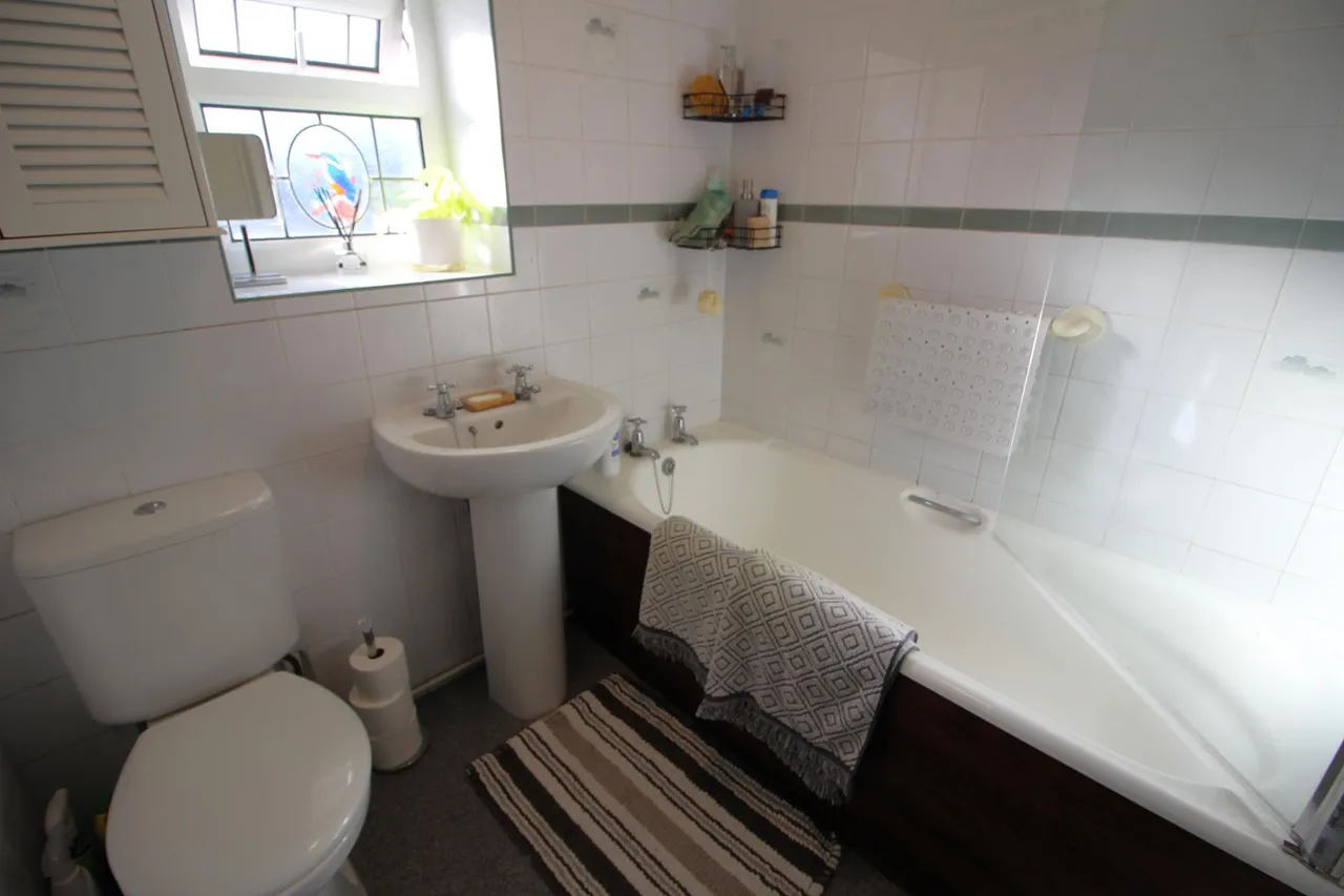 Gordon Street, Oldham, OL4, photo 9