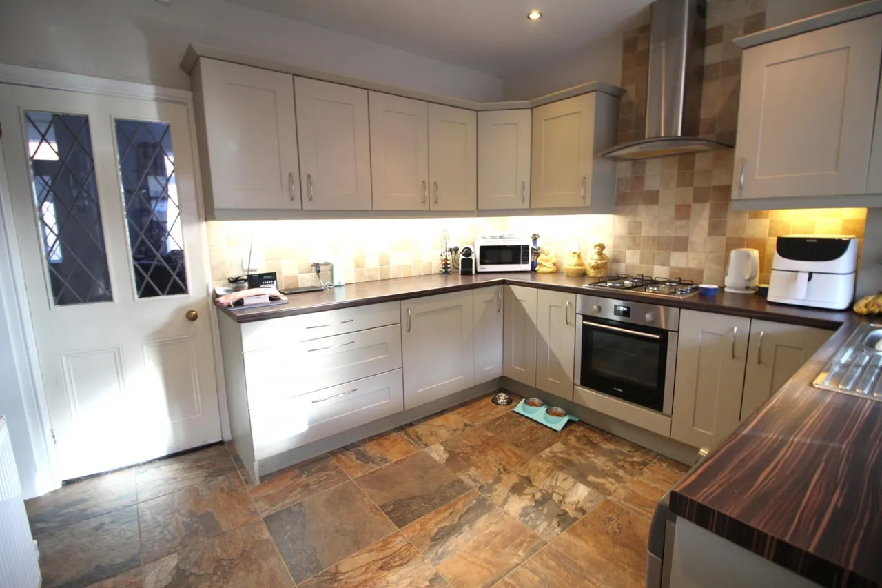 Gordon Street, Oldham, OL4, photo 4
