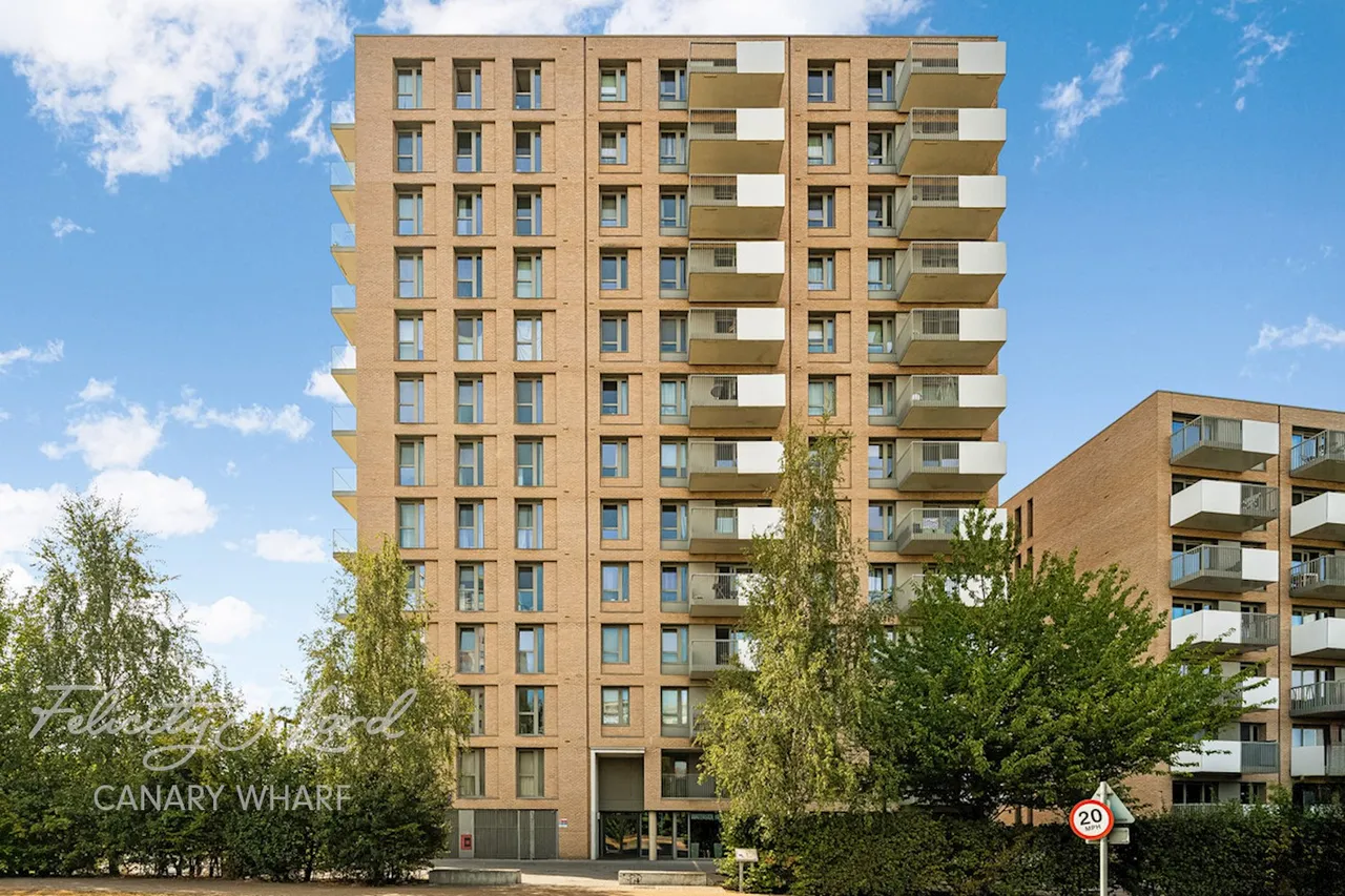 Booth Road, London, E16, photo 12